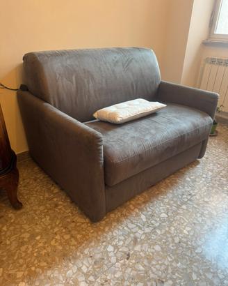 Poltrona-letto di poltrone e sofa
