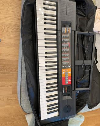 Tastiera digitale Yamaha psr F51