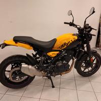 Royal Enfield Guerrilla 450