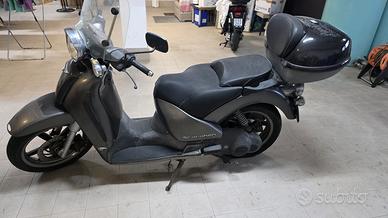 Scarabeo 250