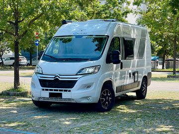 Camper Van Adria - Sun Living 540