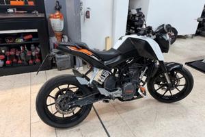 Ktm Duke 125