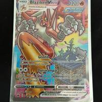 Carta Pokémon Vmax Blaziken colpo rapido full art