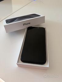 iPhone 15 Pro 128 GB - Come nuovo!