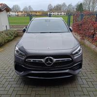 MERCEDES GLA 200 Automatic