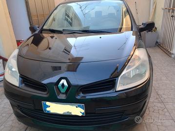 Renault Clio 1.5 diesel 65 cv 