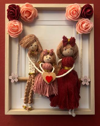 Quadretto famiglia in macramè fatto a mano