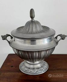 Antica zuppiera/centrotavola sottopiatto in Peltro