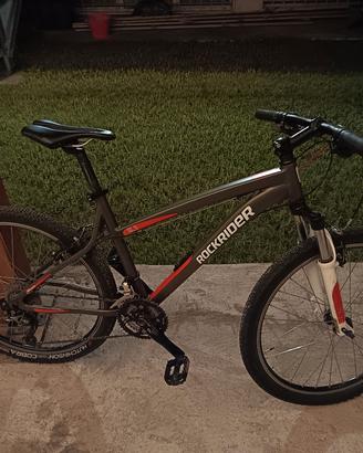 Mountain Bike Rockrider 5.1 con Upgrade