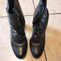 Stivaletti marca Quanna Mell, n⁰40 con tacco 10 cm