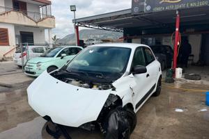 Renault Twingo 1,0 sinistrato - 2020