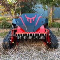 Robot tagliaerba professionale