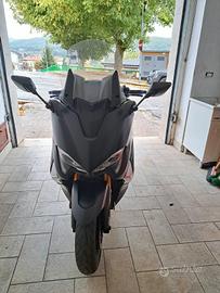 Yamaha TMAX 530 + accessori