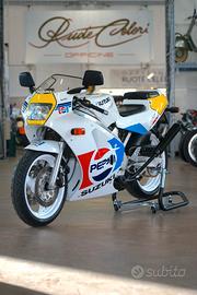 Suzuki RGV 250 PEPSI 1989