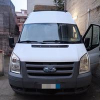 Ford Transit 2010