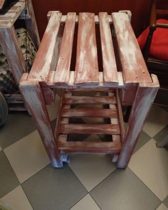 Carrelli in legno