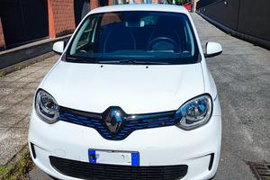 Renault Twingo elettrica intens anno 2021