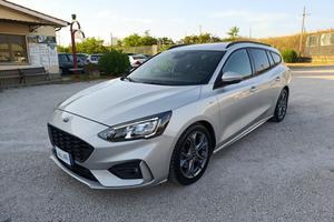 Ford Focus 1.5 ecoblue ST-Line Co-pilot 120cv UNIP