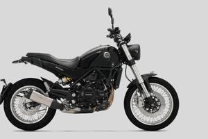 Benelli Leoncino 500 Trail