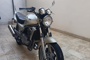 Kawasaki ER-5 (2001) - 20.000 km