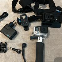 GoPro Hero 4 + accessori