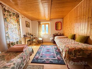 CASA SEMINDIPENDENTE A ALTAVALLE