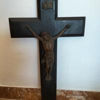 Crocifisso legno con Cristo in bronzo