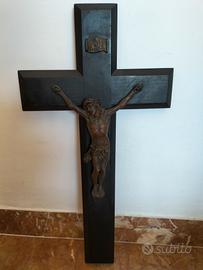 Crocifisso legno con Cristo in bronzo