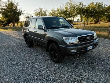 Toyota land cruiser hdj 100 anno 1999