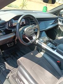 Q8 50d 