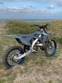 tm 125 corse