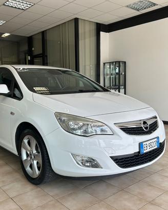 Opel Astra - 2010 1.4 GPL 100cv