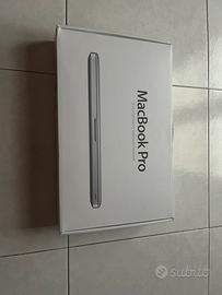 Scatola MacBook Pro