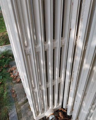 termosifoni in ghisa wintage