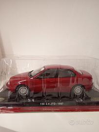Alfa Romeo 156  2.4 jtd 1:24