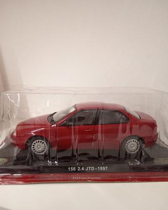 Alfa Romeo 156  2.4 jtd 1:24