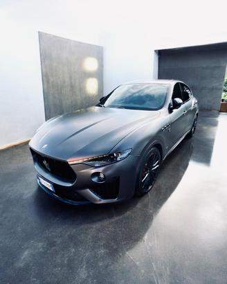 MASERATI LEVANTE VULCANO LIMITED EDITION