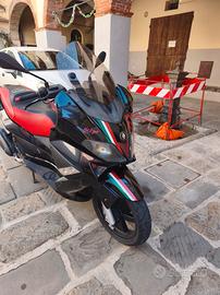 SKOOTER GILERA NEXUS 125