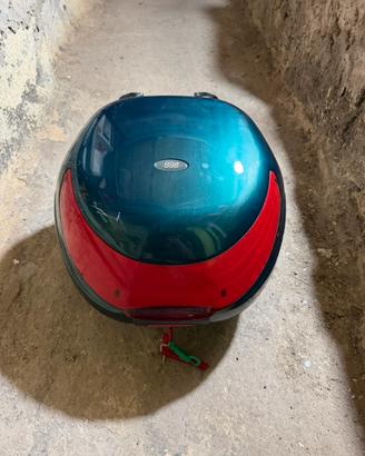 Bauletto moto e staffa per vespa cosa