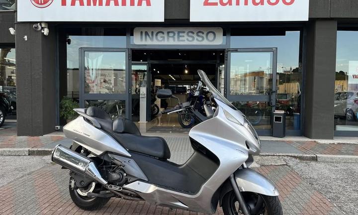 Honda Silver Wing 400