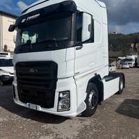 Trattore stradale Ford F-MAX500
