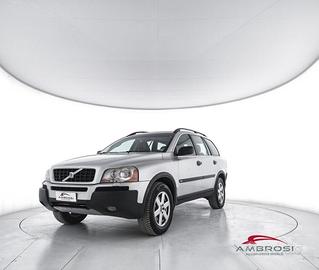 VOLVO XC90 2.4 D5 185 CV AWD Momentum - PER OPER