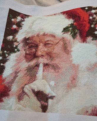 quadro tela ricamata a punto croce  babbo natale