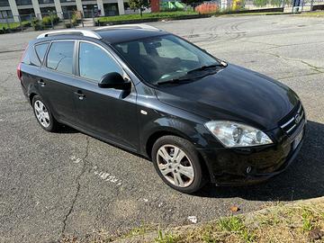 Kia ceed 1.6 benzina con GPL