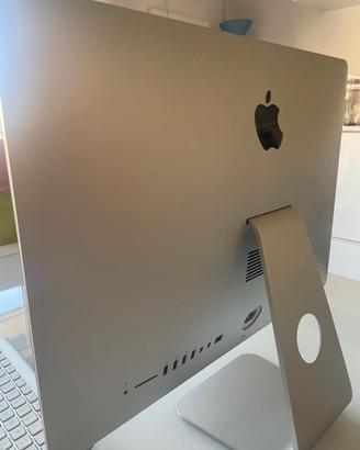 I Mac A1418