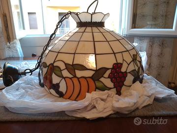 Lampadario/sospensione  in stile Tiffany