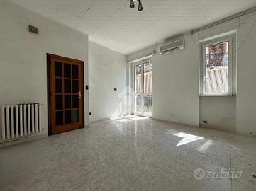 4 LOCALI A CERIGNOLA