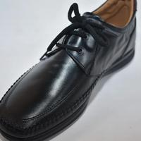 *Eleganti Scarpe in Pelle Nera con Accenti Marroni