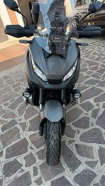 Honda xadv