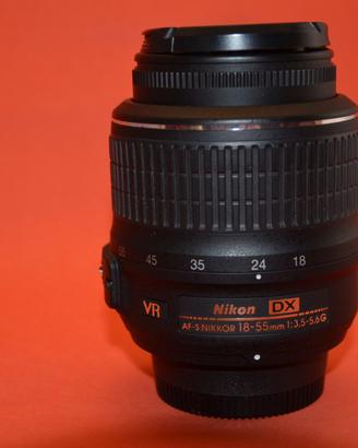 Zoom AF_S 18-55 f3.5-5.6 G VR DX nikkor